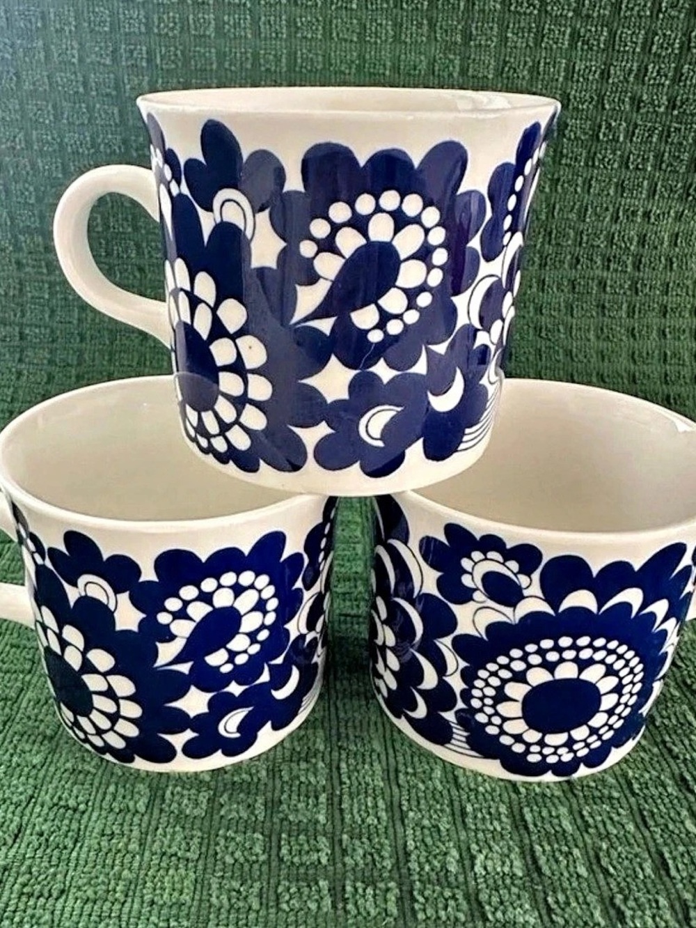 Arabia Esteri Floral Mugs Blue & White Set of 3